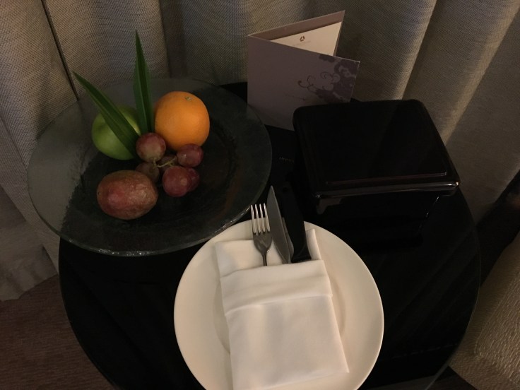 bangkok okura prestige bed fruit.jpg