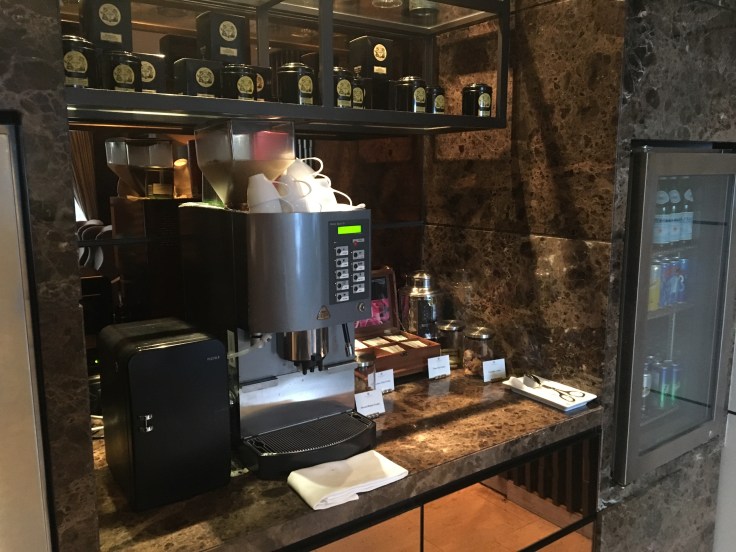 bangkok okura prestige club lounge coffee maker