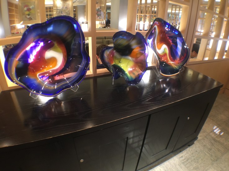 united club tokyo narita art 1