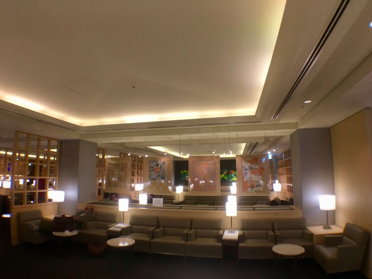 united club tokyo narita easy chairs tucked away