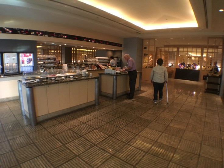 united club tokyo narita western food spread