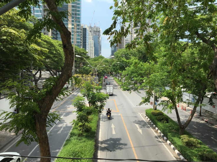 bangkok tour street overpass