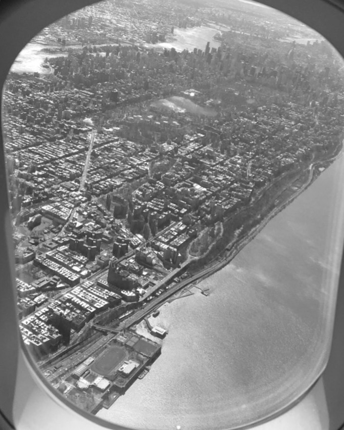 new york from the wing