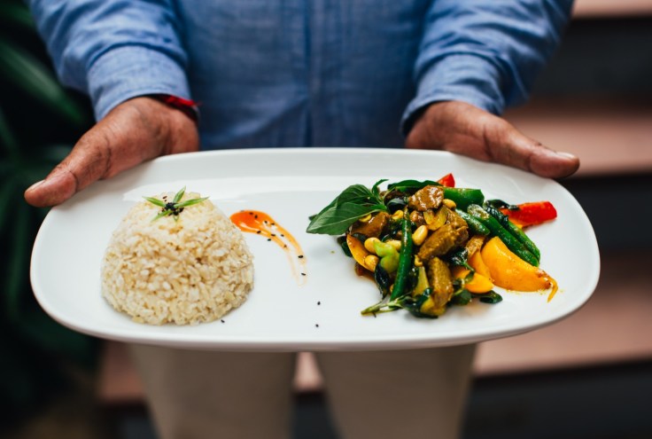 aviary hotel dining restaurant