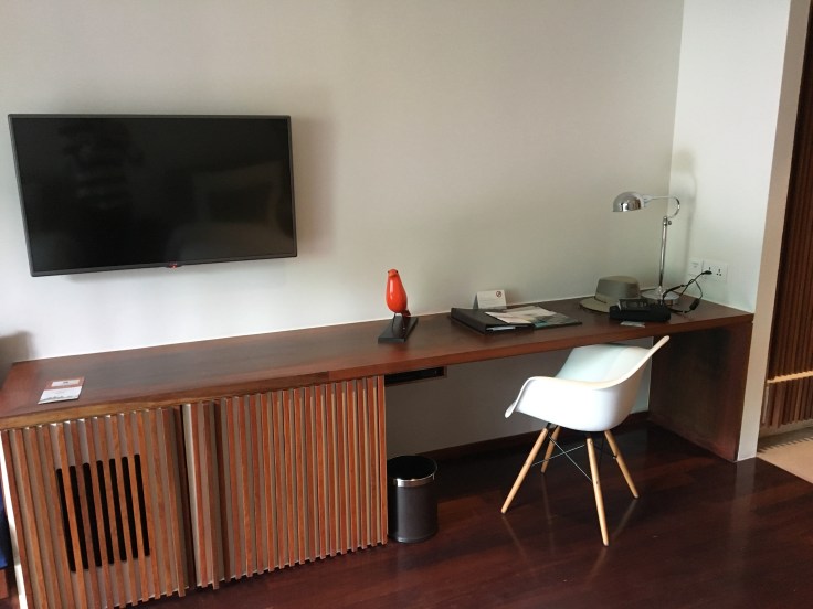 aviary hotel room television + desk
