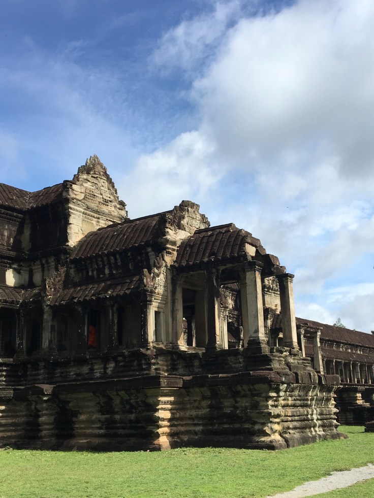 siem reap angkor wat rear building profile