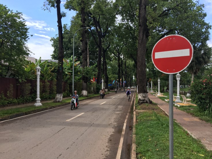 siem reap town side street river park