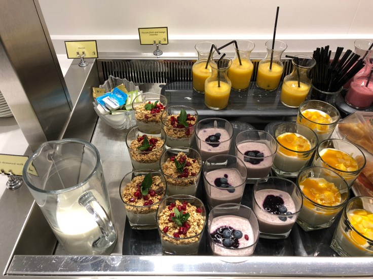 lhr arrivals lounge dining yogurt