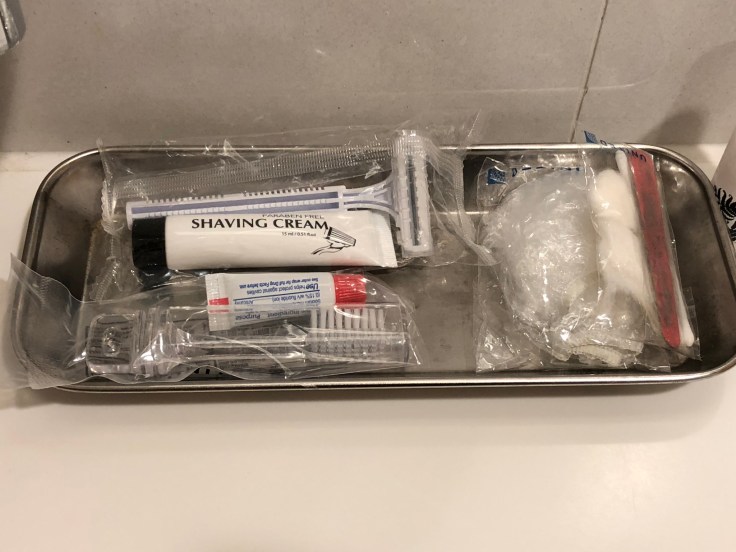 lhr arrivals lounge shower amentities