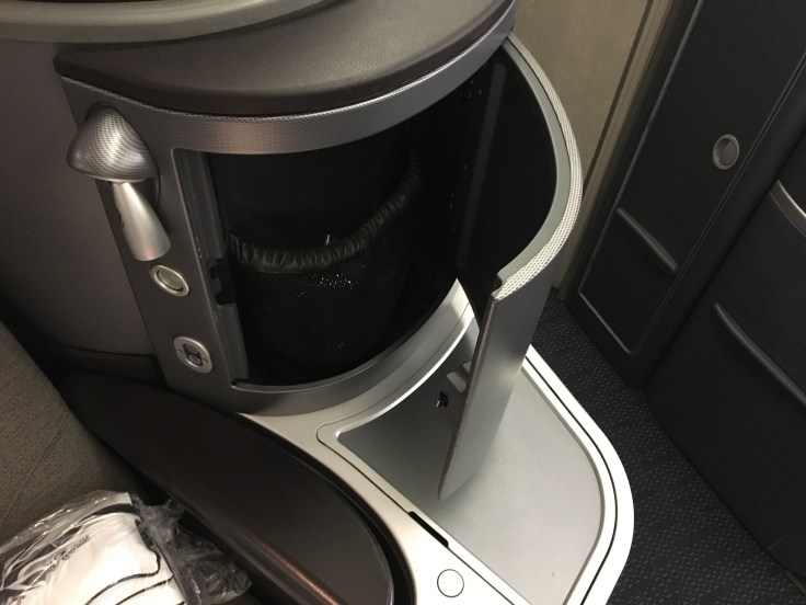 united polaris first hard side storage