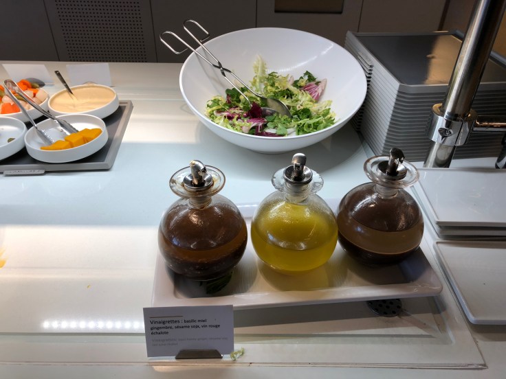 air france business salon cdg dining spread 3