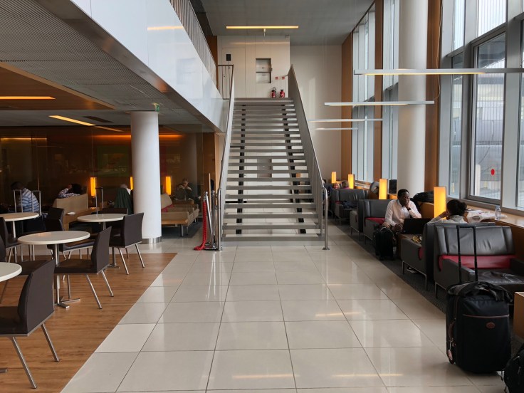 air france business salon cdg first view 3