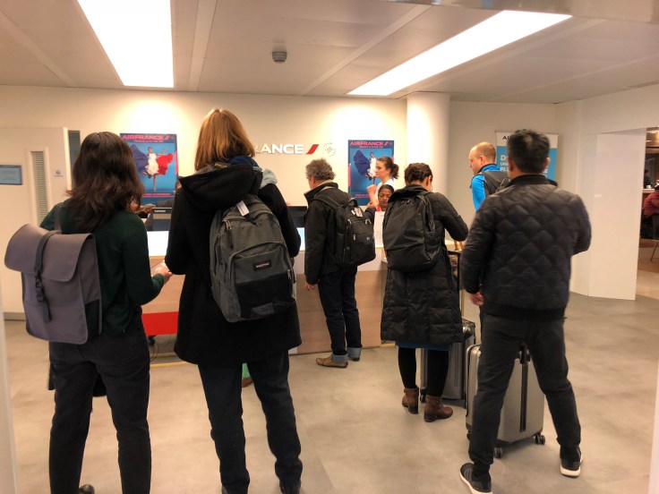 air france business salon cdg lounge entrance 4