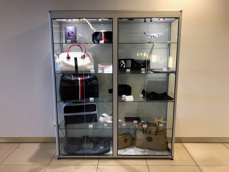 air france business salon cdg shopping container