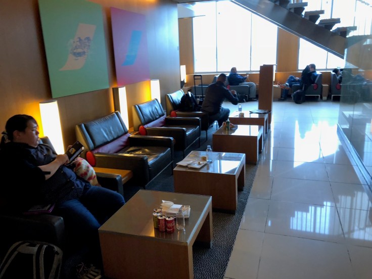 air france business salon cdg window side seating area 3