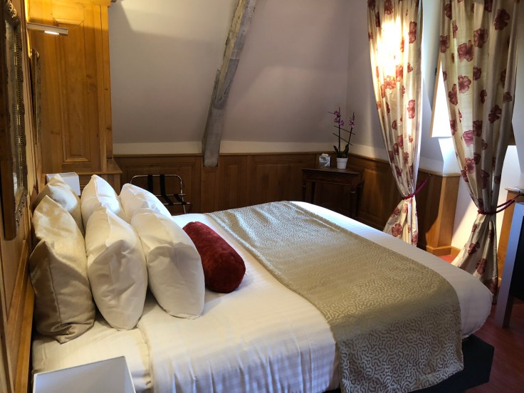 l'hermitage gantois lille room first view bedroom