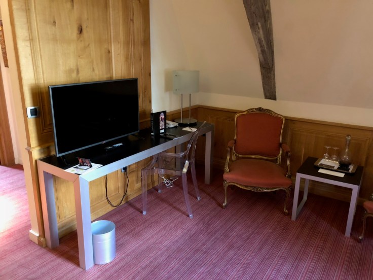 l'hermitage gantois lille room first view living room 2