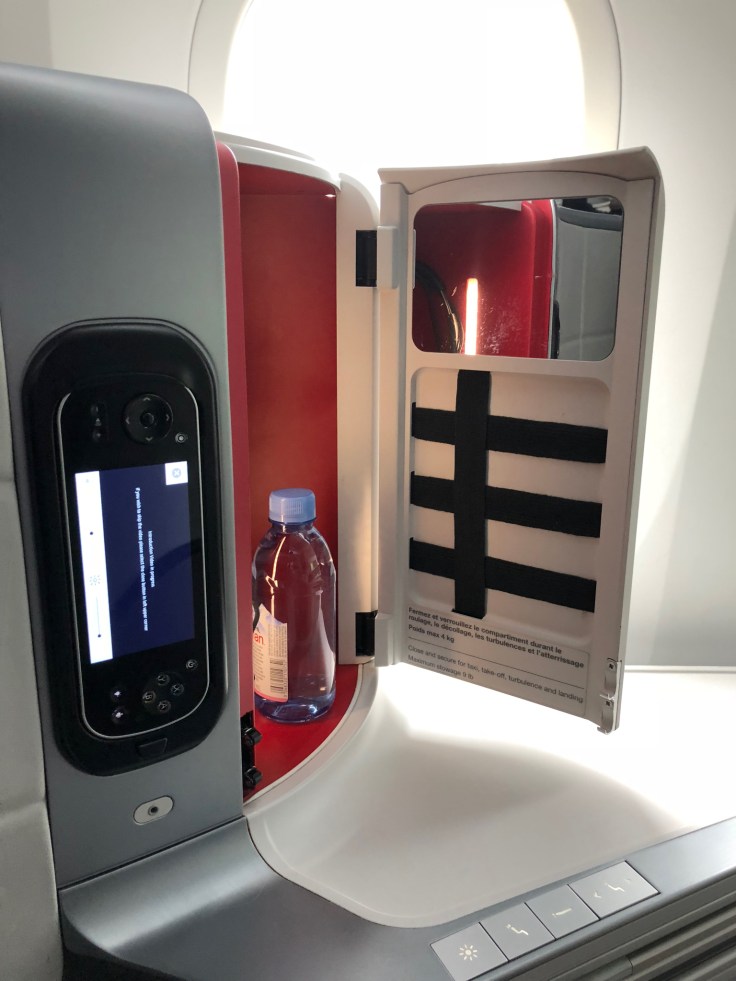 air france business hard seat side console storage