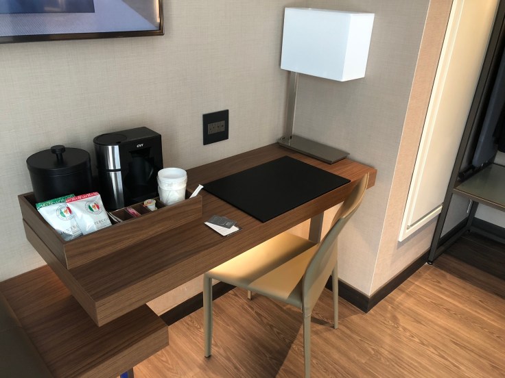 ac hotel new york times square room desk