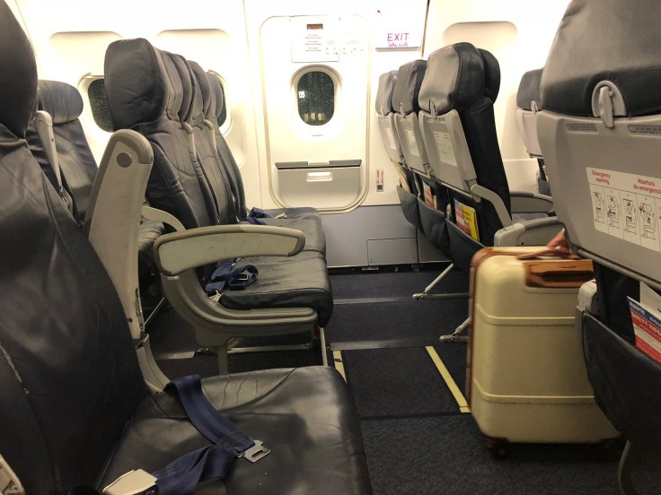 spirit airlines hard exit row seat pitch