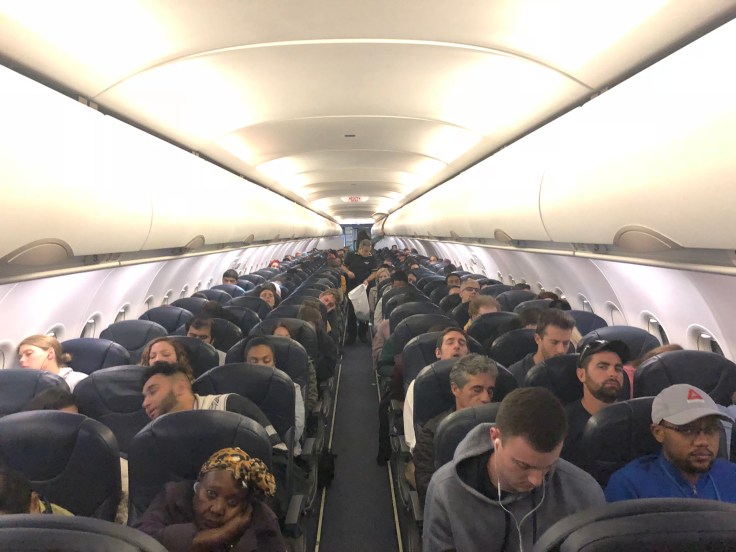 spirit airlines hard full cabin view