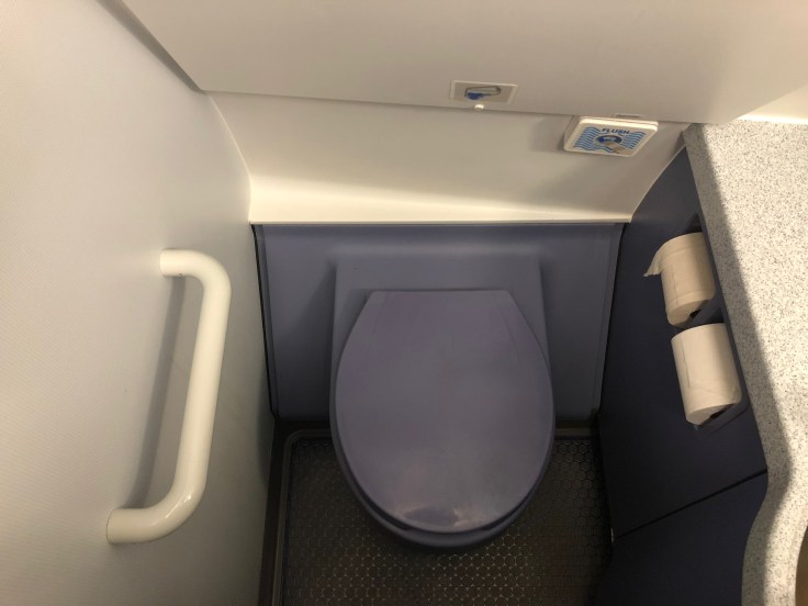 spirit airlines hard lavatory toilet