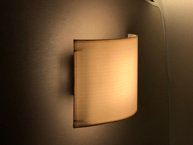 british airways club world cabin bulkhead light