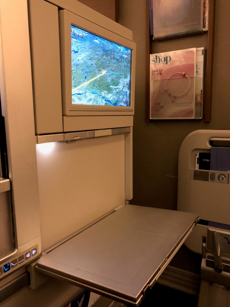 british airways club world hard seat side column tray table 1