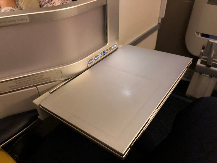 british airways club world hard seat side column tray table 2