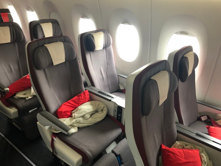2019 iberia premium economy 02 premium economy window seats