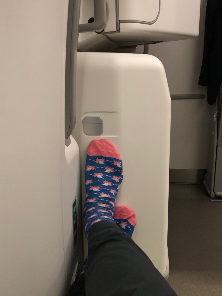 2019 iberia premium economy 03 alternative foot rest