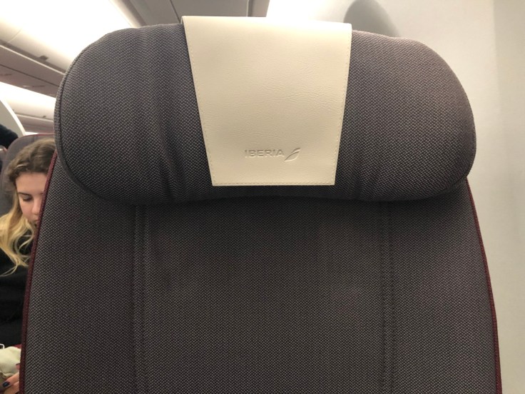 2019 iberia premium economy 03 seat headrest up