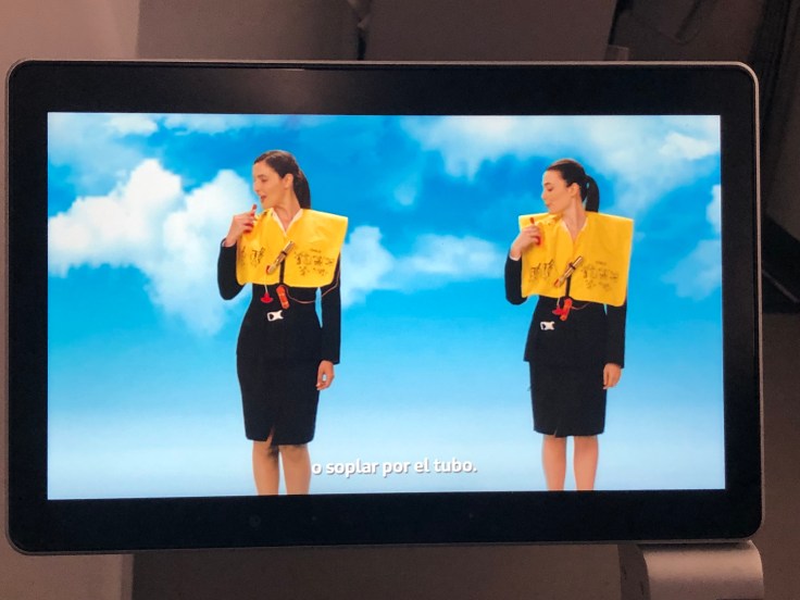 2019 iberia premium economy 04 ife safety video