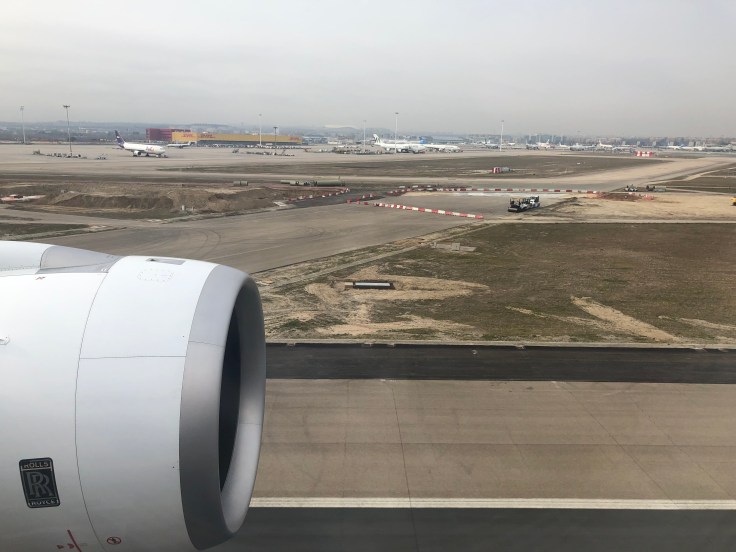 2019 iberia premium economy 08 on final pre touchdown