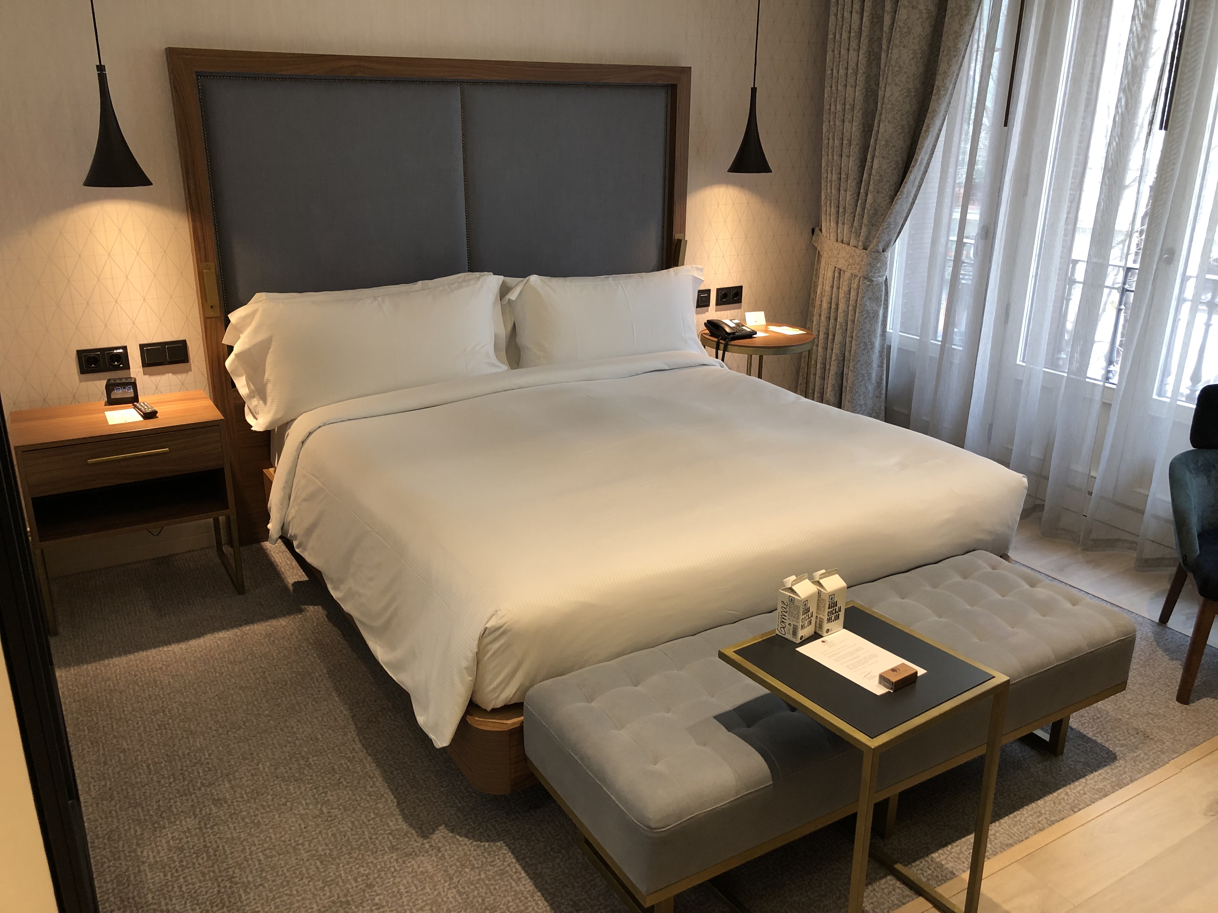 2019 another weekend to europe intro doubletree bed