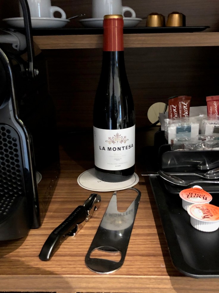 2019 hilton doubletree madrid 04 cabinet wine