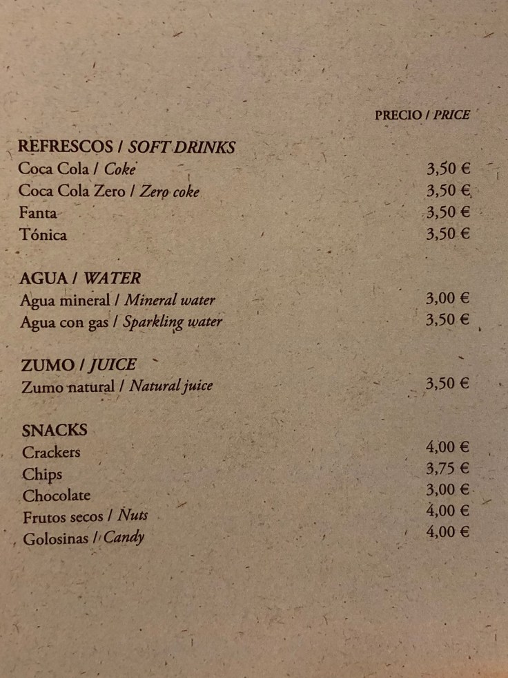 2019 hilton doubletree madrid 04 minibar menu 02
