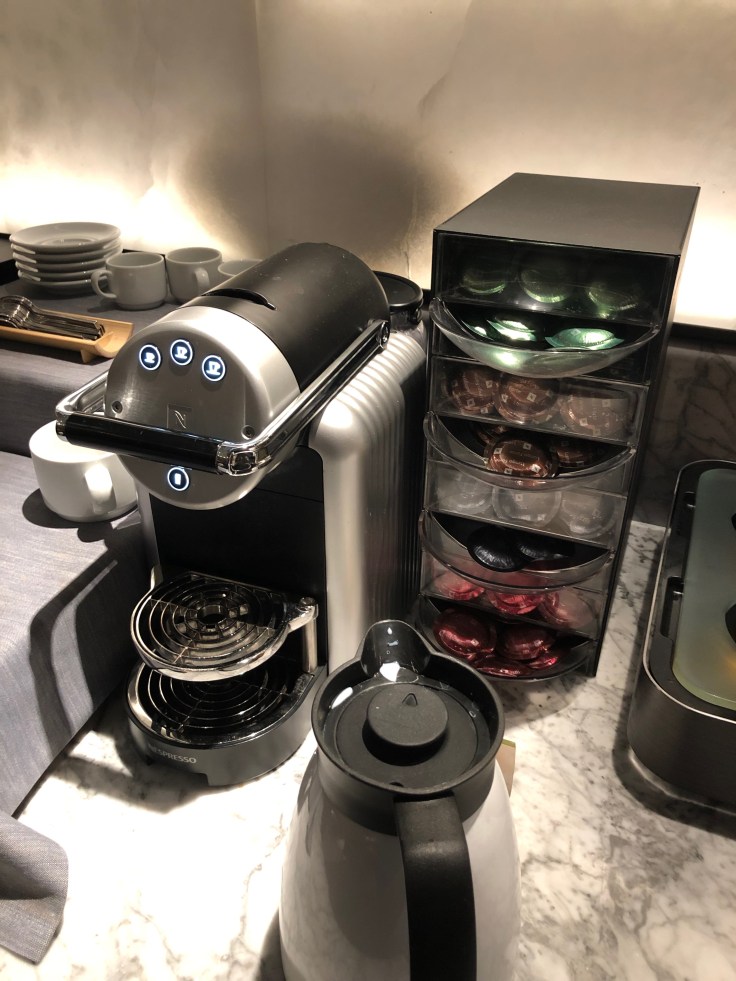 2019 hilton doubletree madrid 08 breakfast buffet spread 21