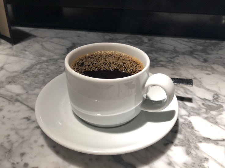 2019 hilton doubletree madrid 08 breakfast coffee
