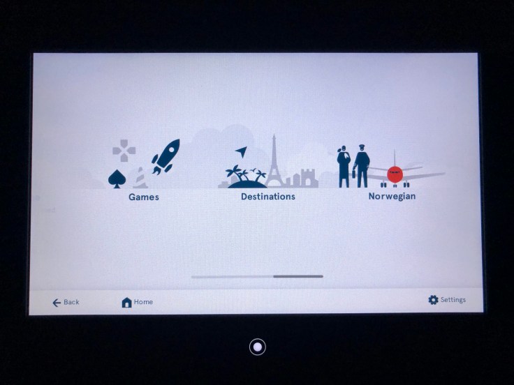 2019 Norwegian Air 04 menu 02