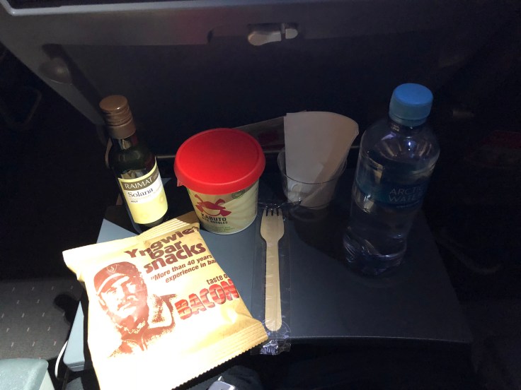 2019 Norwegian Air 06.5 dinner service