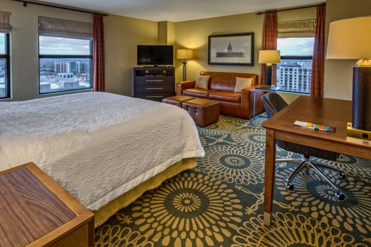 Obama Top 10 Hampton Inns Austin Room