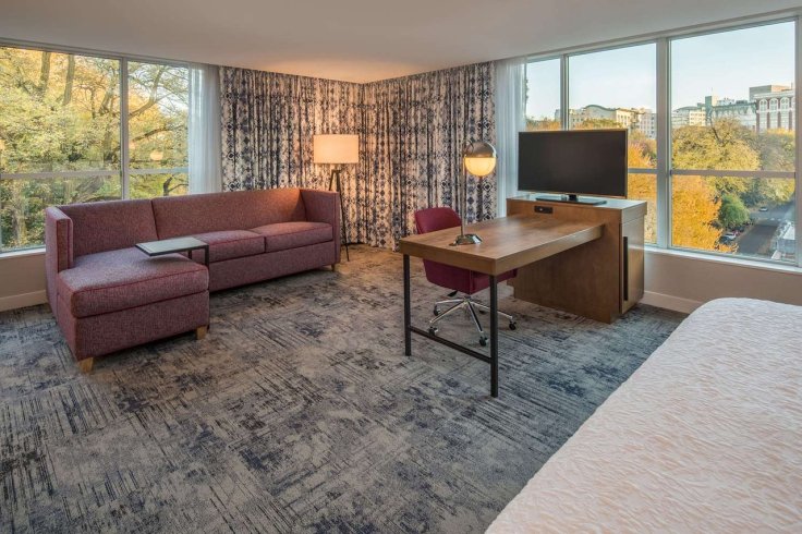 Obama Top 10 Hampton Inns Portland Suite