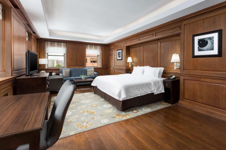 Obama Top 10 Hampton Inns Washington DC Room