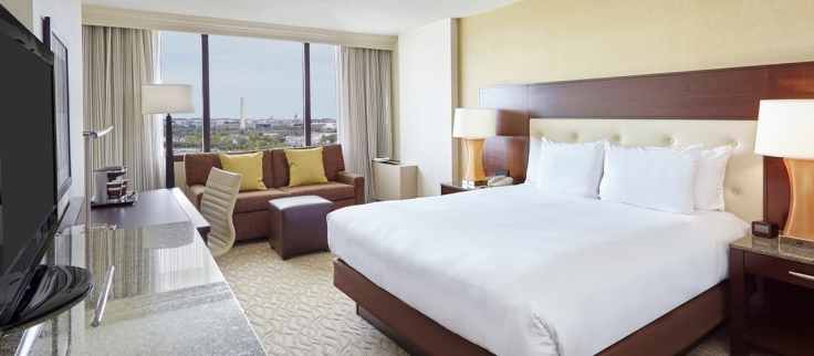DoubleTree Boring Washington Room