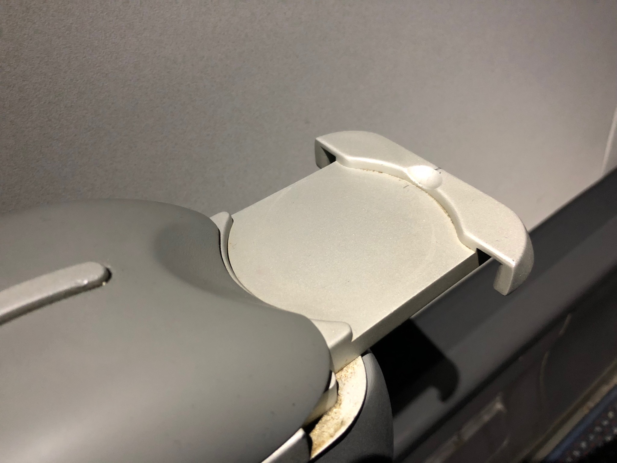 2020 american airlines domestic first hard cup holder